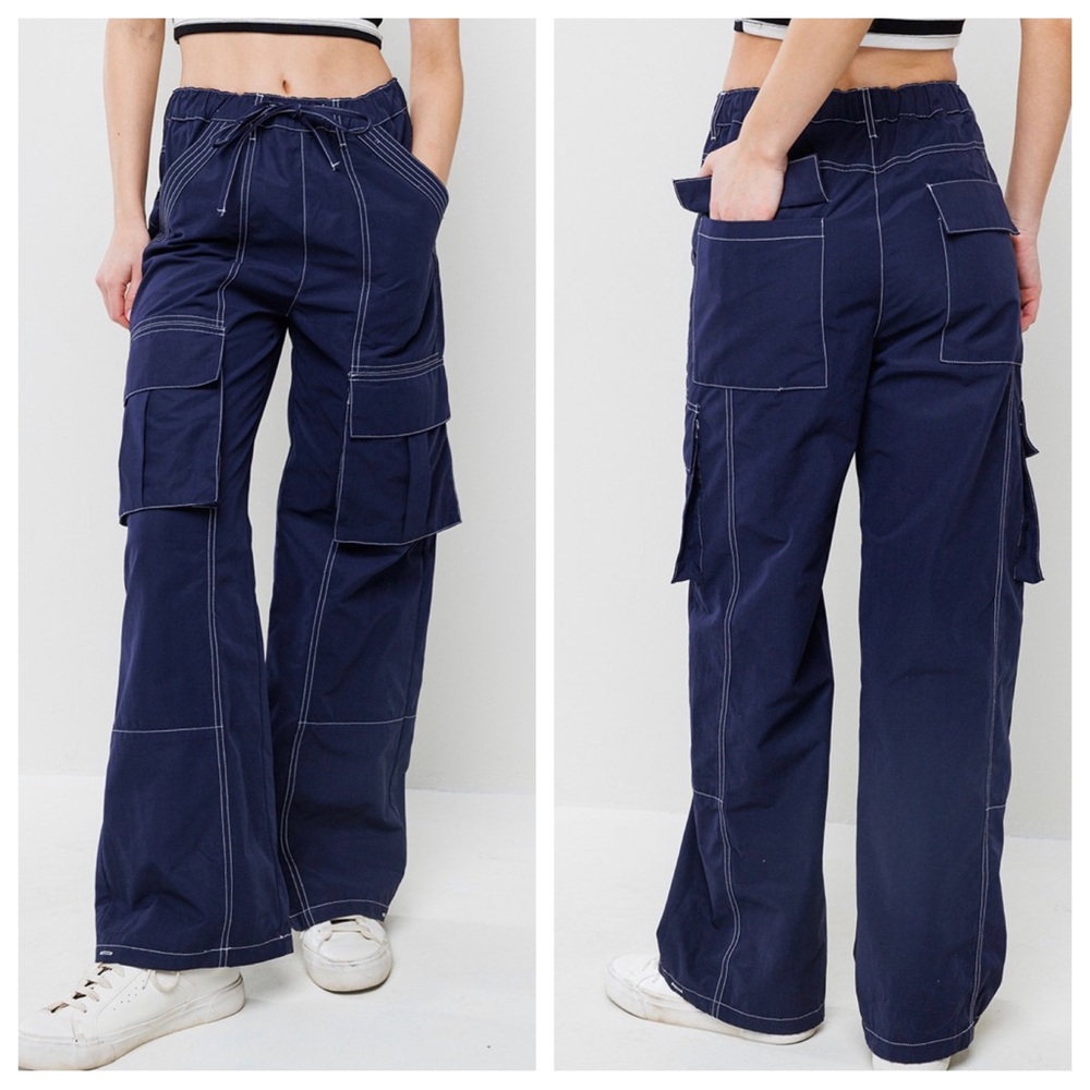 21 Must Have Stitch Detailed Nylon Cargo Pants - Picture 4 of 5
